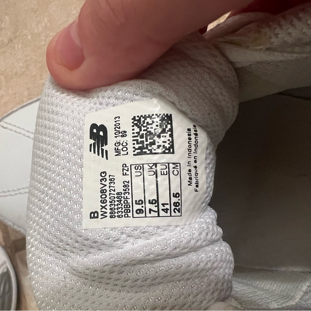 New Balance White/Grey 608 v3 Sneaker 9.5 - Picture 10 of 11